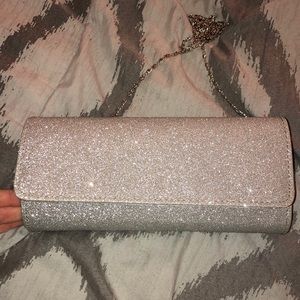 Silver clutch